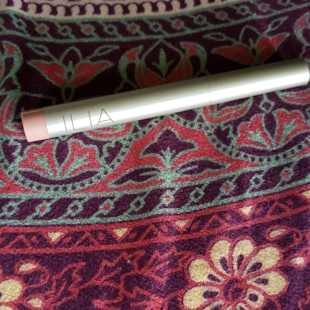 Ilia silken shadow stick in Next to you